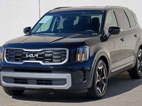Used 2025 Kia Telluride S image 48