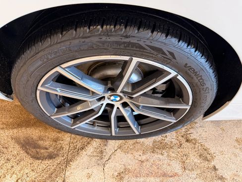 Used 2021 BMW 330i xDrive Sedan w/ Driving Assistance Package AWD/4WD image 86
