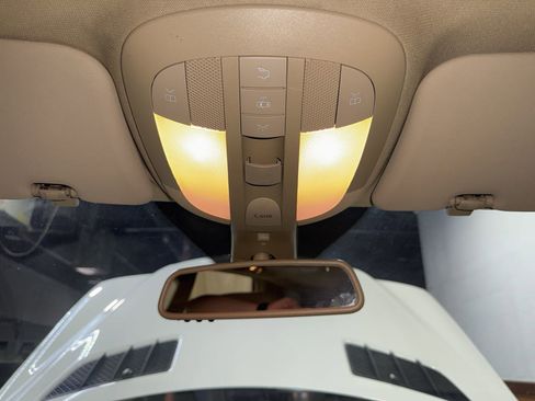 Used 2010 Mercedes-Benz ML 550 4MATIC image 21