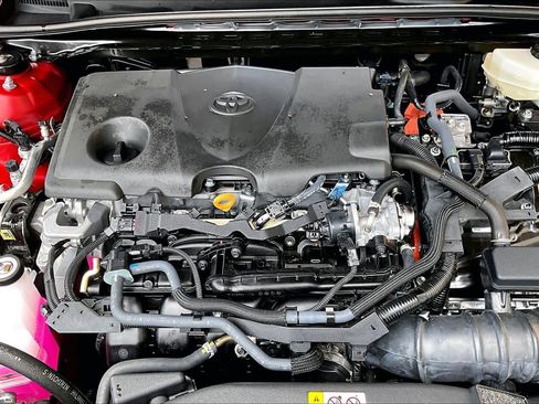 Used 2026 Toyota Camry SE w/ Convenience Package FWD image 32