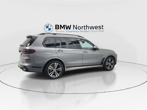 New 2026 BMW X7 xDrive40i w/ M Sport Package image 5