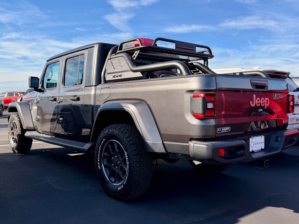 Used 2022 Jeep Gladiator Overland w/ Popular Equipment Package AWD/4WD image 2