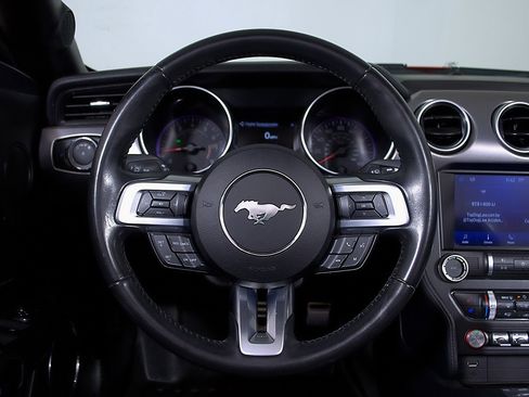 Used 2022 Ford Mustang Premium image 25