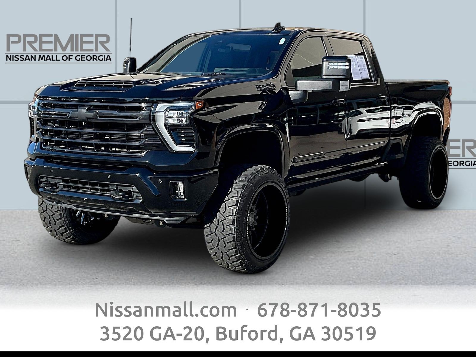 Used 2025 Chevrolet Silverado 2500 High Country w/ Midnight Edition AWD/4WD image 1