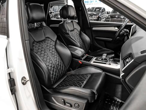 Used 2018 Audi SQ5 Prestige w/ Prestige Package AWD/4WD image 48
