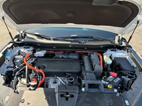 Used 2023 Honda CR-V Sport Touring image 10