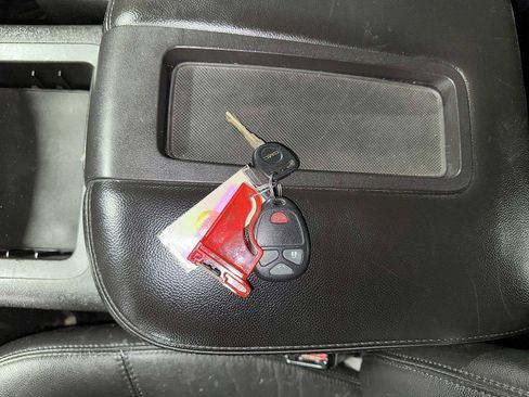 Used 2007 GMC Sierra 1500 SLT w/ Entertainment Package image 33