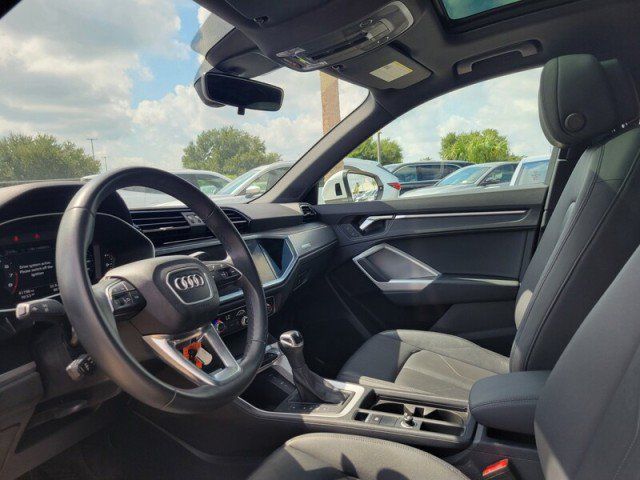 Used 2025 Audi Q3 2.0T Premium AWD/4WD image 10