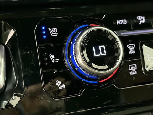 New 2026 GMC Sierra 2500 Denali Ultimate AWD/4WD image 31