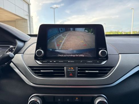 Used 2024 Nissan Altima 2.5 SR image 22