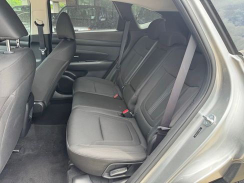 Used 2025 Hyundai Tucson SEL FWD image 19