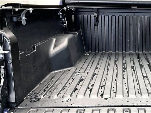 Used 2022 Toyota Tacoma TRD Sport image 29