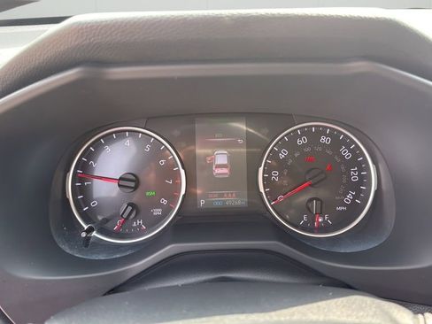 Used 2021 Toyota RAV4 XLE w/ Carpet Mat Package (TMS) image 37