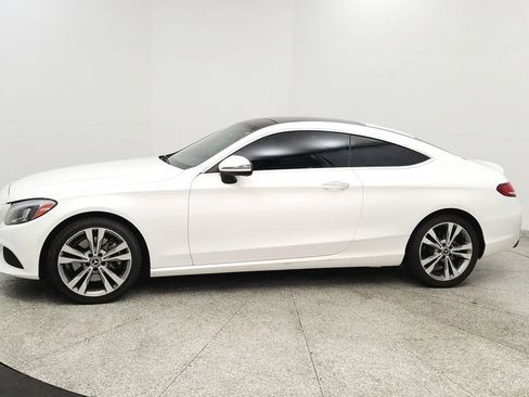 Used 2018 Mercedes-Benz C 300 Coupe image 2