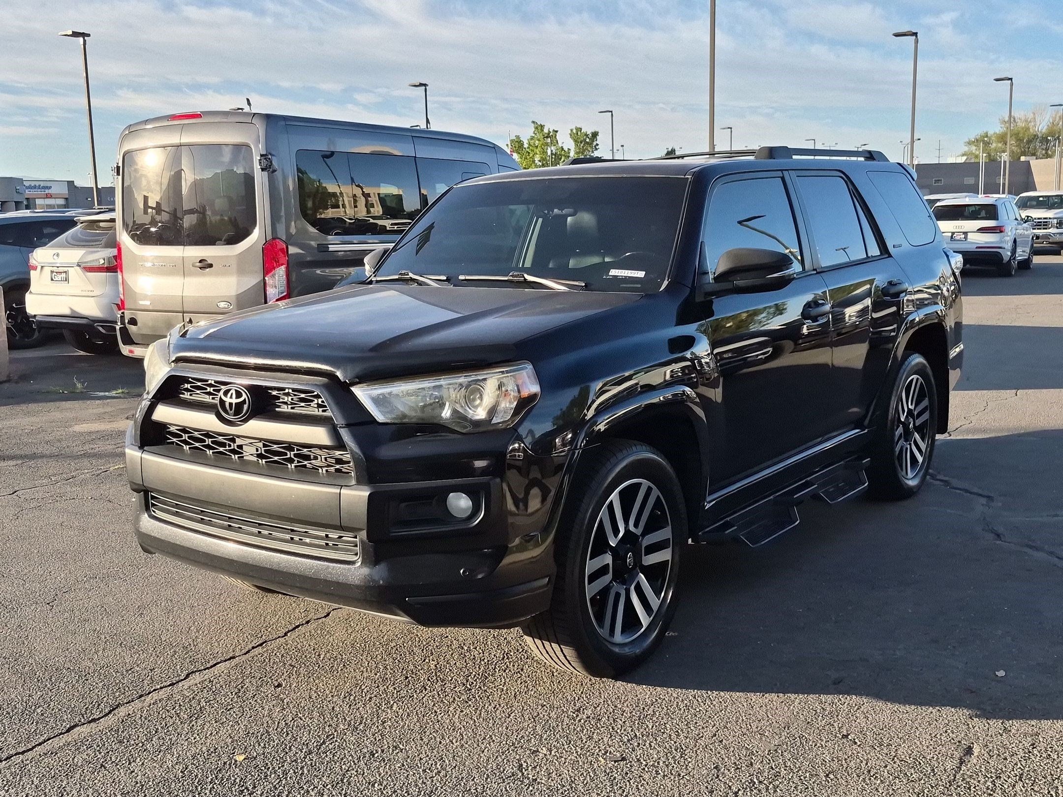 Used 2014 Toyota 4Runner Limited AWD/4WD image 10