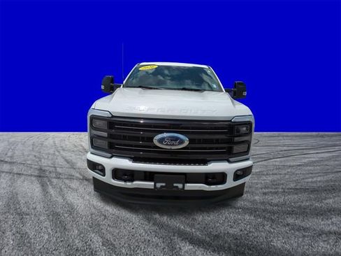 Certified 2026 Ford F350 Platinum w/ FX4 Off-Road Package AWD/4WD image 9