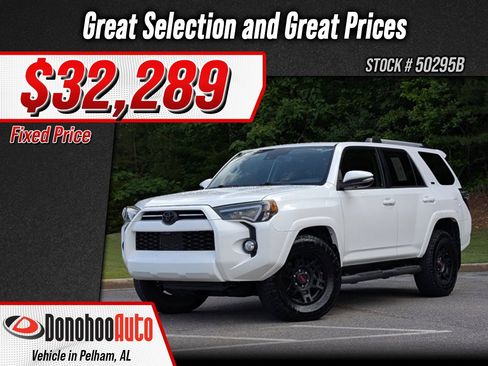 Used 2020 Toyota 4Runner SR5 Premium w/ Moonroof Package RWD image 1