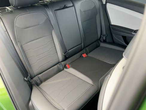 New 2026 Volkswagen Taos SE image 28