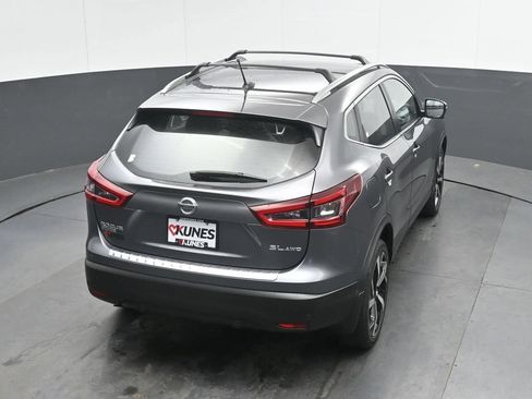 Used 2022 Nissan Rogue Sport SL AWD/4WD image 28