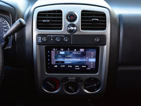 Used 2010 GMC Canyon SLT image 24