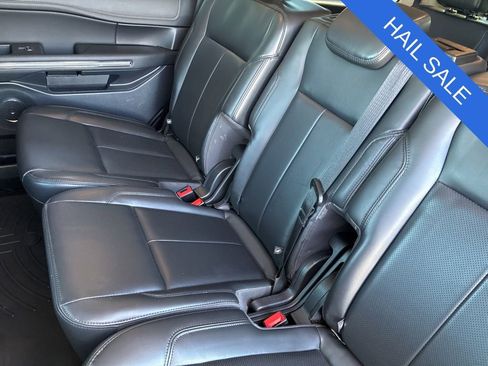 Used 2022 Ford Expedition XLT AWD/4WD image 38