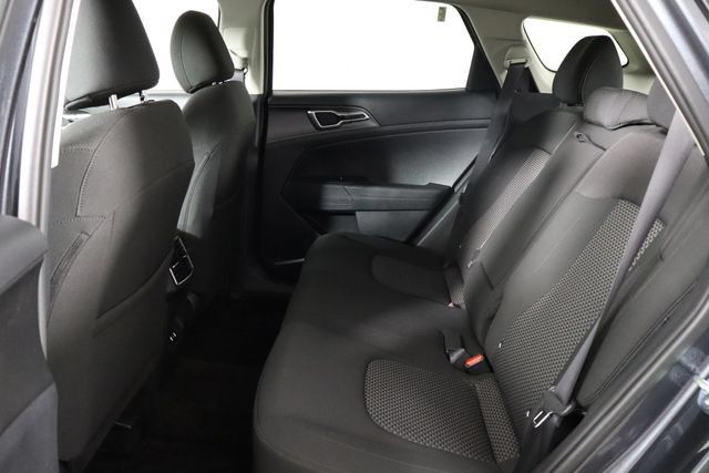 Used 2026 Kia Sportage LX FWD image 15