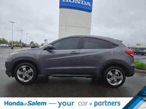 Used 2017 Honda HR-V EX-L image 3