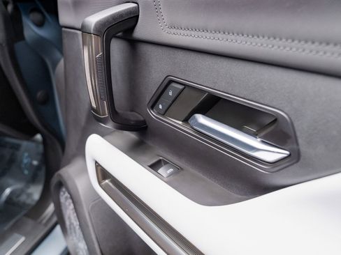 Used 2024 GMC Hummer EV 3X w/ Omega Edition image 59