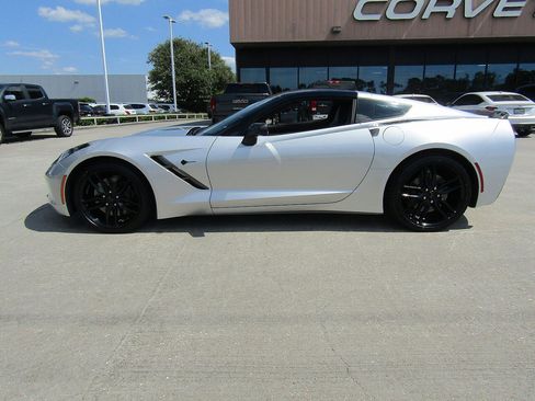 Used 2016 Chevrolet Corvette Stingray Coupe w/ 3LT Preferred Equipment Group RWD image 8