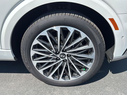 Certified 2026 Hyundai Palisade Calligraphy AWD/4WD image 16