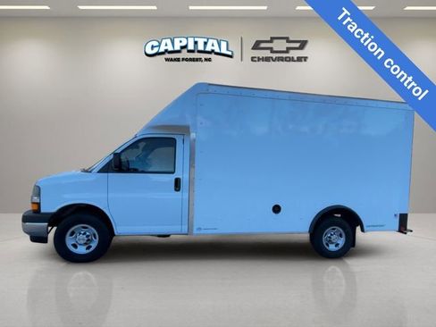 New 2025 Chevrolet Express 3500 w/ Power Convenience Package image 2