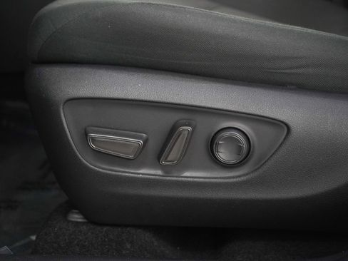 Used 2024 Toyota RAV4 XLE image 27