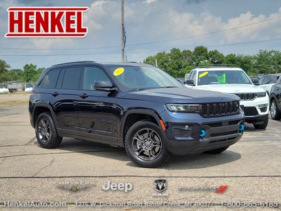 Used 2023 Jeep Grand Cherokee Trailhawk w/ Advanced Protech Group II