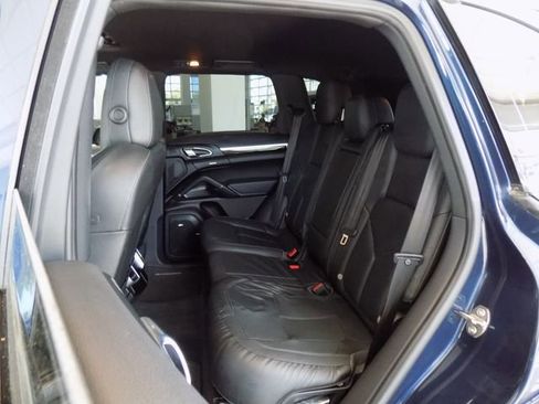 Used 2014 Porsche Cayenne image 23