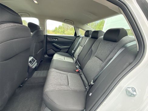 Certified 2025 Honda Accord LX image 15