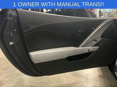 Used 2014 Chevrolet Corvette Z51 w/ 3LT Preferred Equipment Group image 22