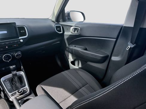 New 2026 Hyundai Venue SEL FWD image 16