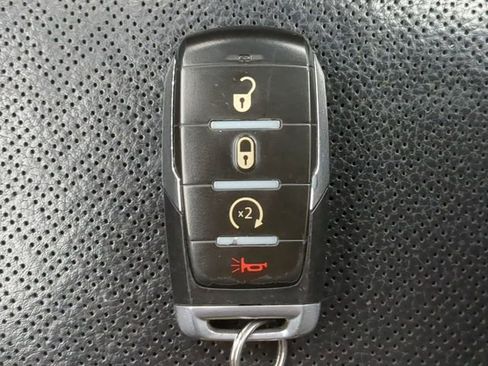 Used 2020 RAM 1500 Laramie AWD/4WD image 35