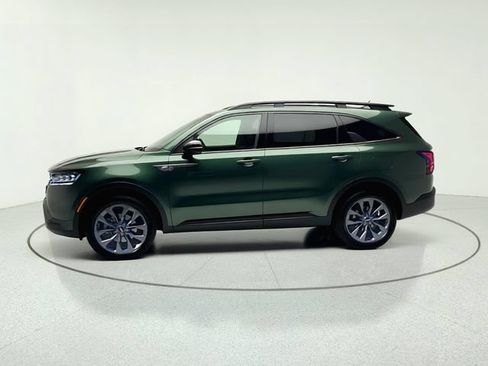 Certified 2022 Kia Sorento SX Prestige w/ Rust Color Package AWD/4WD image 2