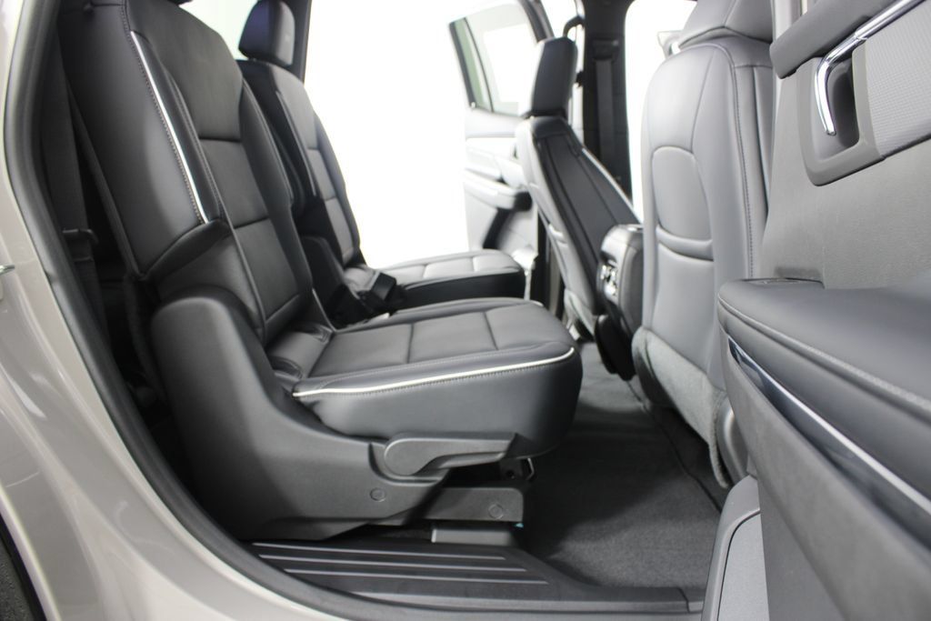 New 2027 Buick Enclave Sport Touring FWD image 22