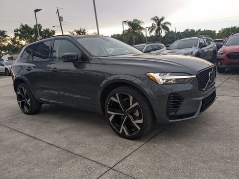 New 2026 Volvo XC60 T8 Ultra image 2