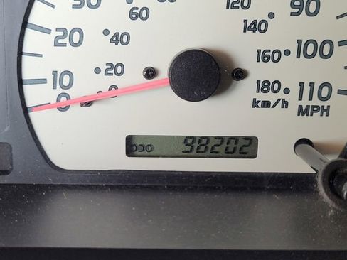 Used 2004 Toyota Tacoma PreRunner RWD image 25