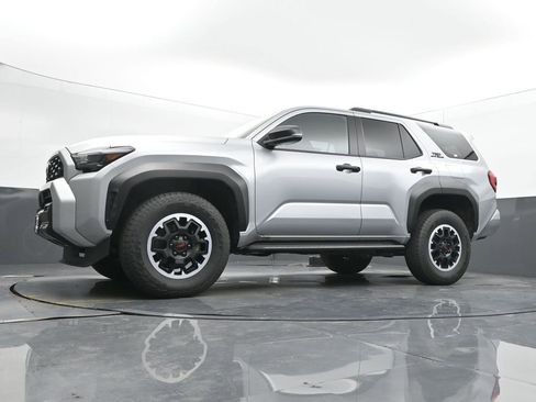 Used 2025 Toyota 4Runner TRD Off-Road AWD/4WD image 47