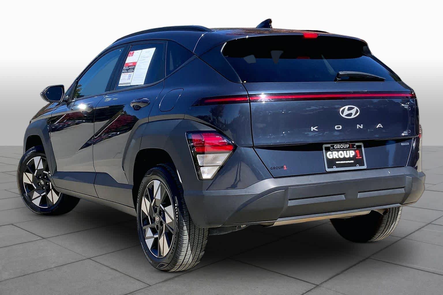 Used 2024 Hyundai Kona SEL AWD/4WD image 12