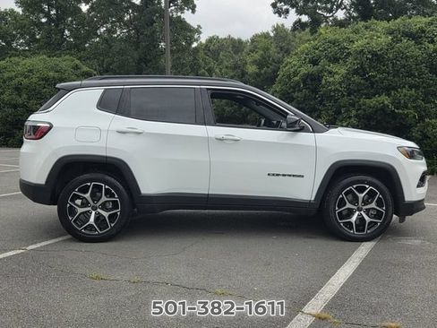 Used 2025 Jeep Compass Limited AWD/4WD image 6