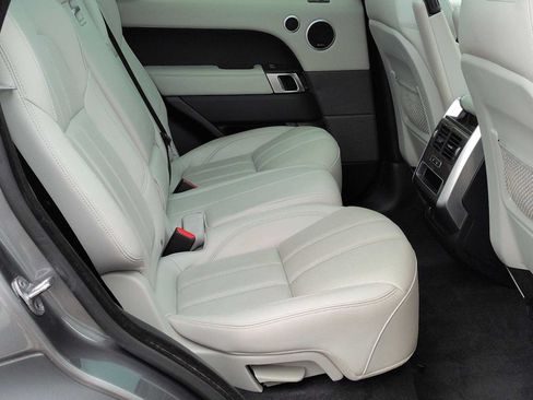 Used 2016 Land Rover Range Rover Sport SE AWD/4WD image 22