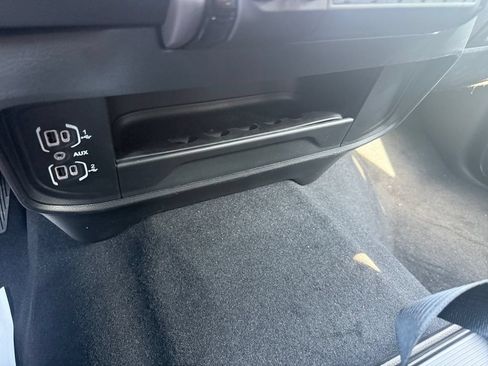 New 2026 RAM 2500 Big Horn AWD/4WD image 27