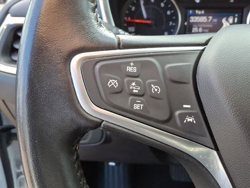 Used 2022 Chevrolet Equinox LT image 19