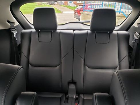 Used 2023 MAZDA CX-9 Touring image 14