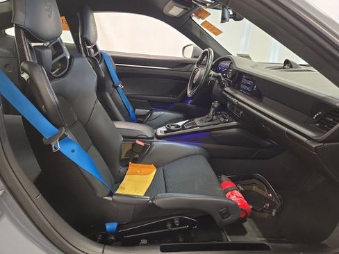 Used 2023 Porsche 911 GT3 image 8
